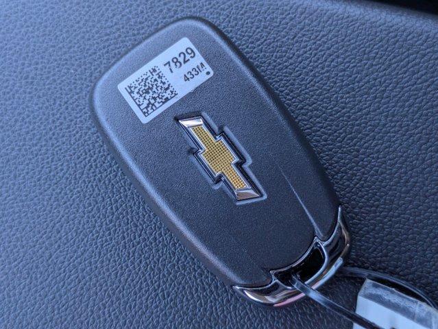 2025 Chevrolet Trax Vehicle Photo in BRUNSWICK, GA 31525-1881