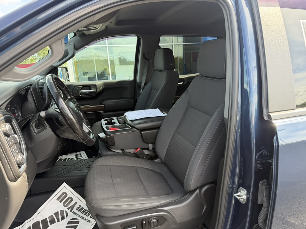 2020 Chevrolet Silverado 1500 photo 16 of 33