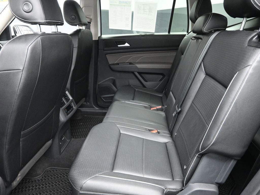 2023 Volkswagen Atlas Vehicle Photo in Cedar Rapids, IA 52402
