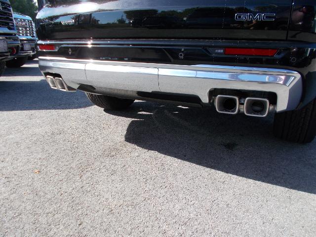 2026 GMC Acadia Vehicle Photo in LOWELL, MA 01852-4336