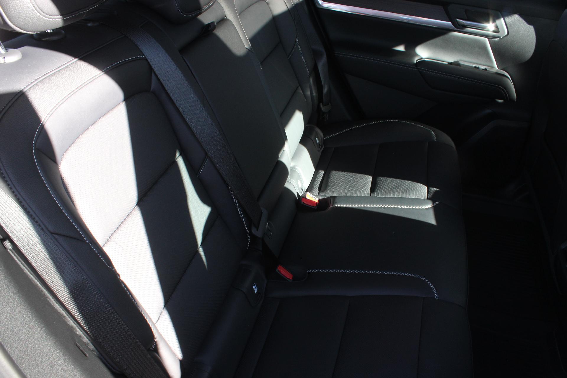 2026 GMC Terrain Vehicle Photo in AURORA, CO 80012-4011