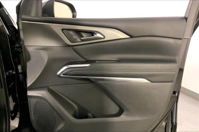 2025 Chevrolet Traverse Vehicle Photo in KANSAS CITY, MO 64114-4502