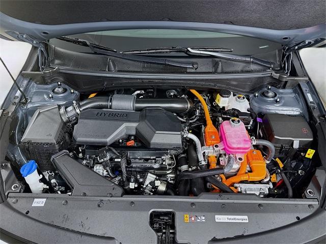 2025 Kia Sportage Hybrid Vehicle Photo in Everett, WA 98204