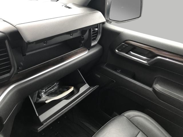 2023 GMC Sierra 1500 Vehicle Photo in GREEN BAY, WI 54303-3330