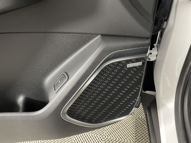 2025 Buick Enclave Vehicle Photo in GILBERT, AZ 85297-0402