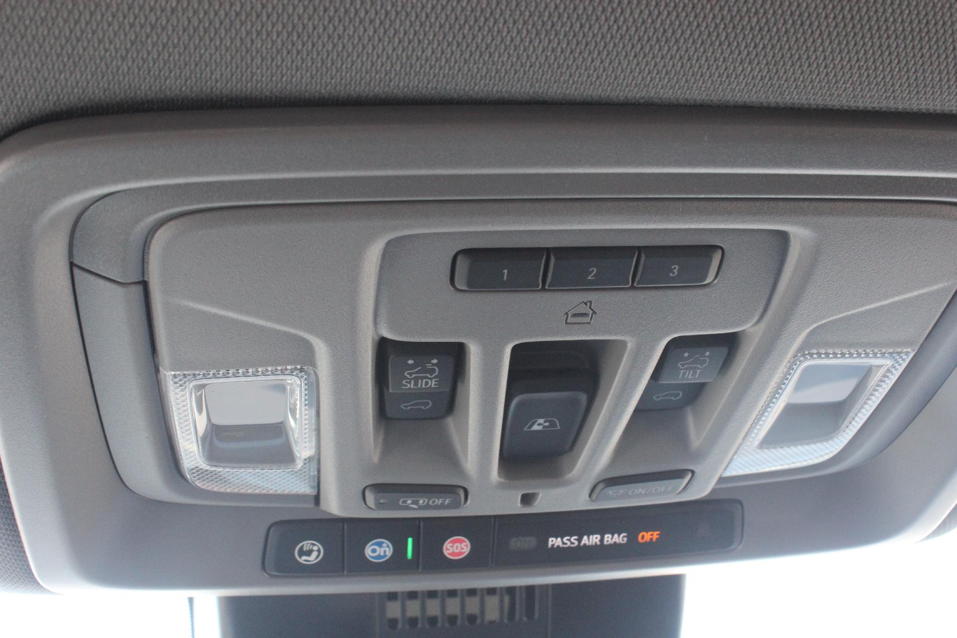 2026 GMC Sierra 1500 Vehicle Photo in AURORA, CO 80012-4011