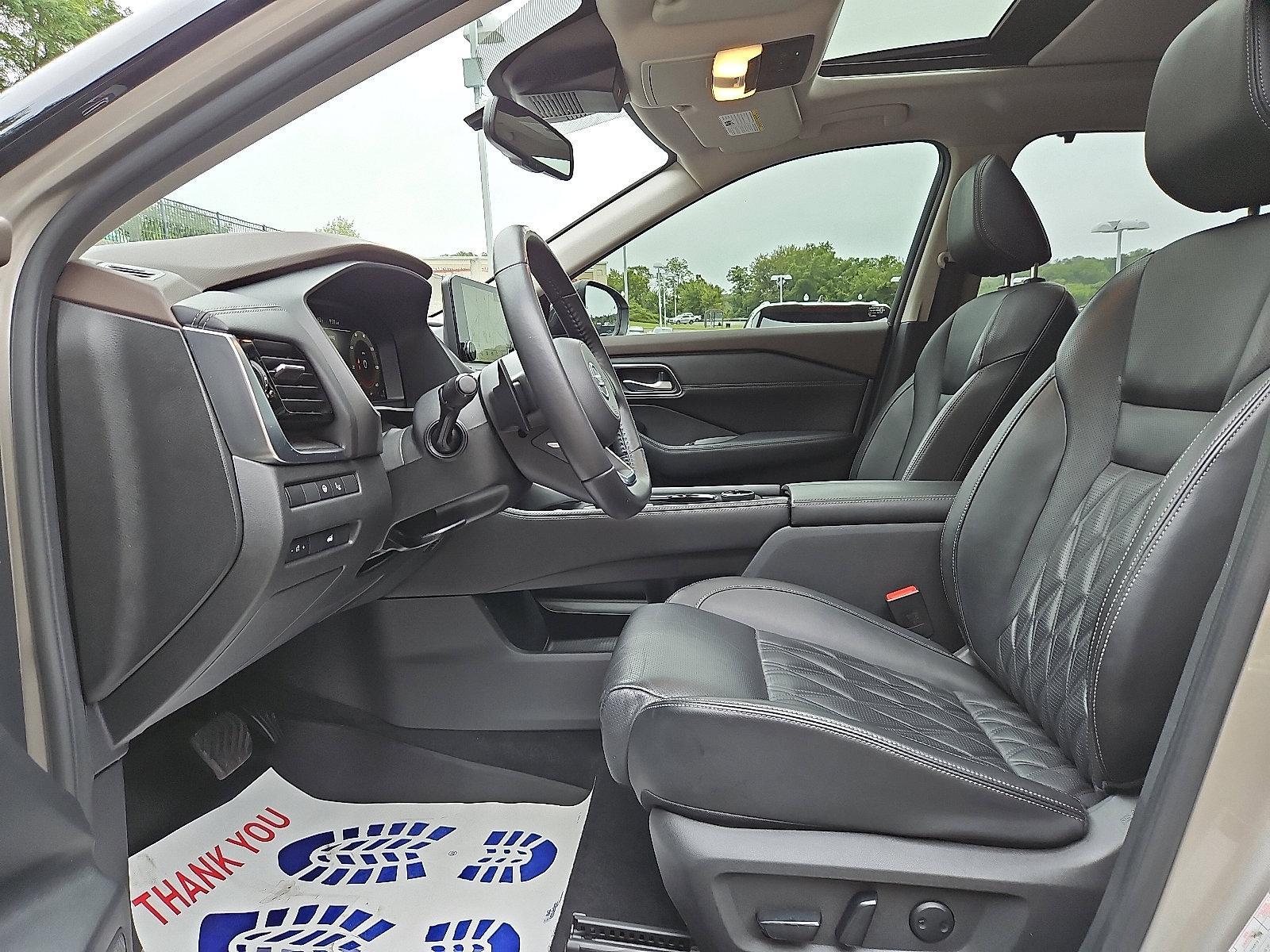 2021 Nissan Rogue Vehicle Photo in Jenkintown, PA 19046