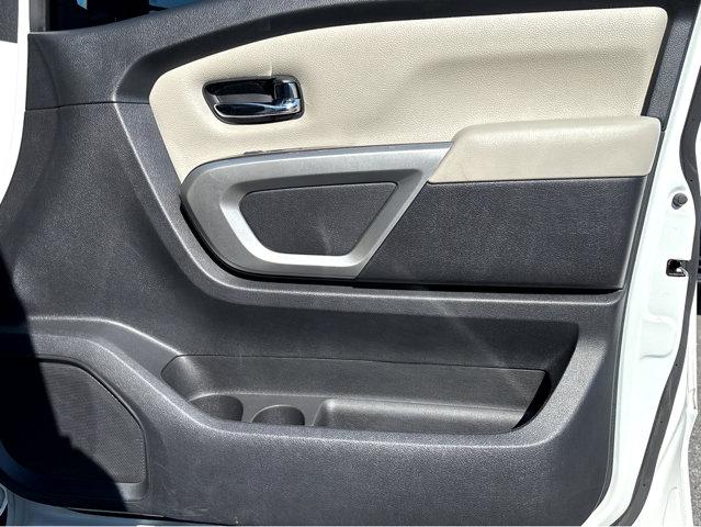 2020 Nissan Titan Vehicle Photo in Hinesville, GA 31313
