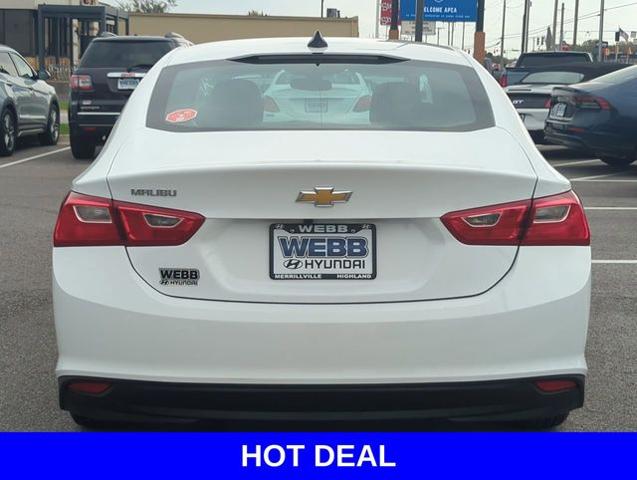 2022 Chevrolet Malibu Vehicle Photo in Merrillville, IN 46410