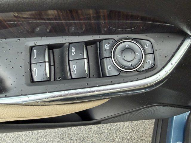 2024 Cadillac XT4 Vehicle Photo in LEOMINSTER, MA 01453-2952