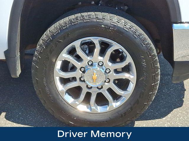 2024 Chevrolet Silverado 2500 HD Vehicle Photo in DANBURY, CT 06810-5034
