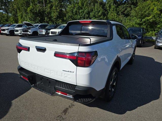 2024 Hyundai SANTA CRUZ Vehicle Photo in Pleasant Hills, PA 15236