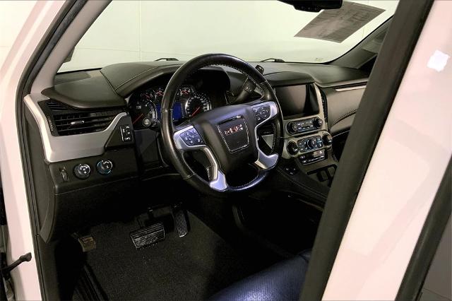 2020 GMC Yukon XL Vehicle Photo in Lees Summit, MO 64086