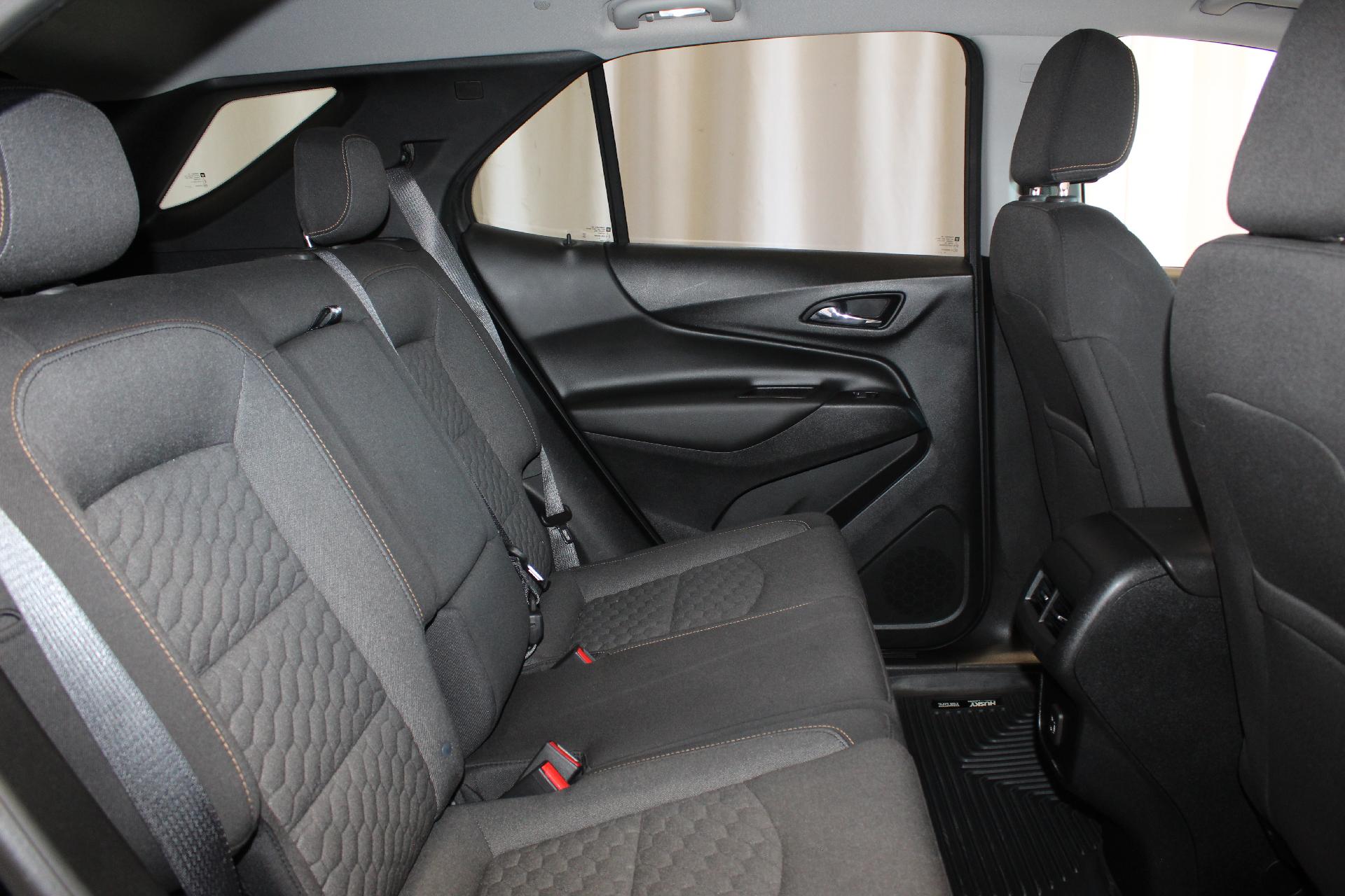 2020 Chevrolet Equinox Vehicle Photo in NORTHAMPTON, MA 01060-1120