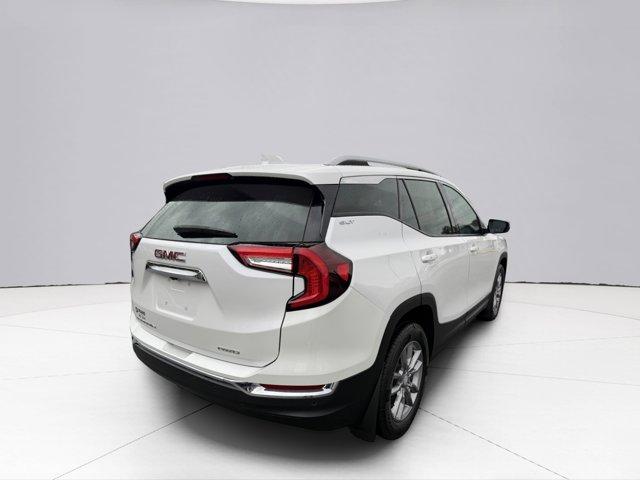 2022 GMC Terrain Vehicle Photo in LEOMINSTER, MA 01453-2952