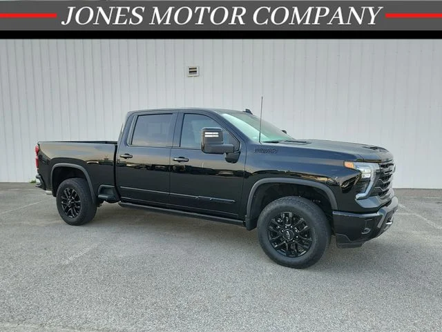 2025 Chevrolet Silverado 2500 HD Vehicle Photo in Savannah, TN 38372