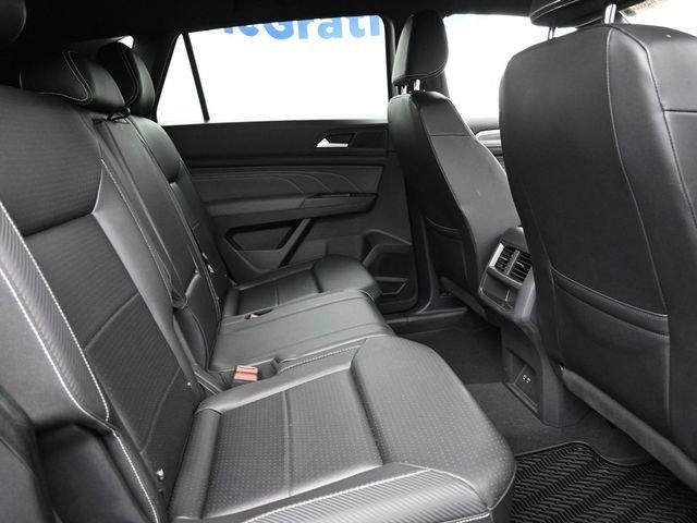 2022 Volkswagen Atlas Cross Sport Vehicle Photo in Marion, IA 52302