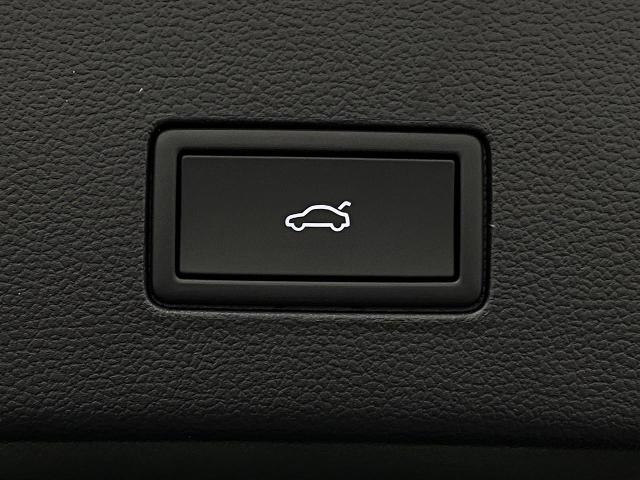 2025 Volkswagen Atlas Cross Sport Vehicle Photo in Appleton, WI 54913