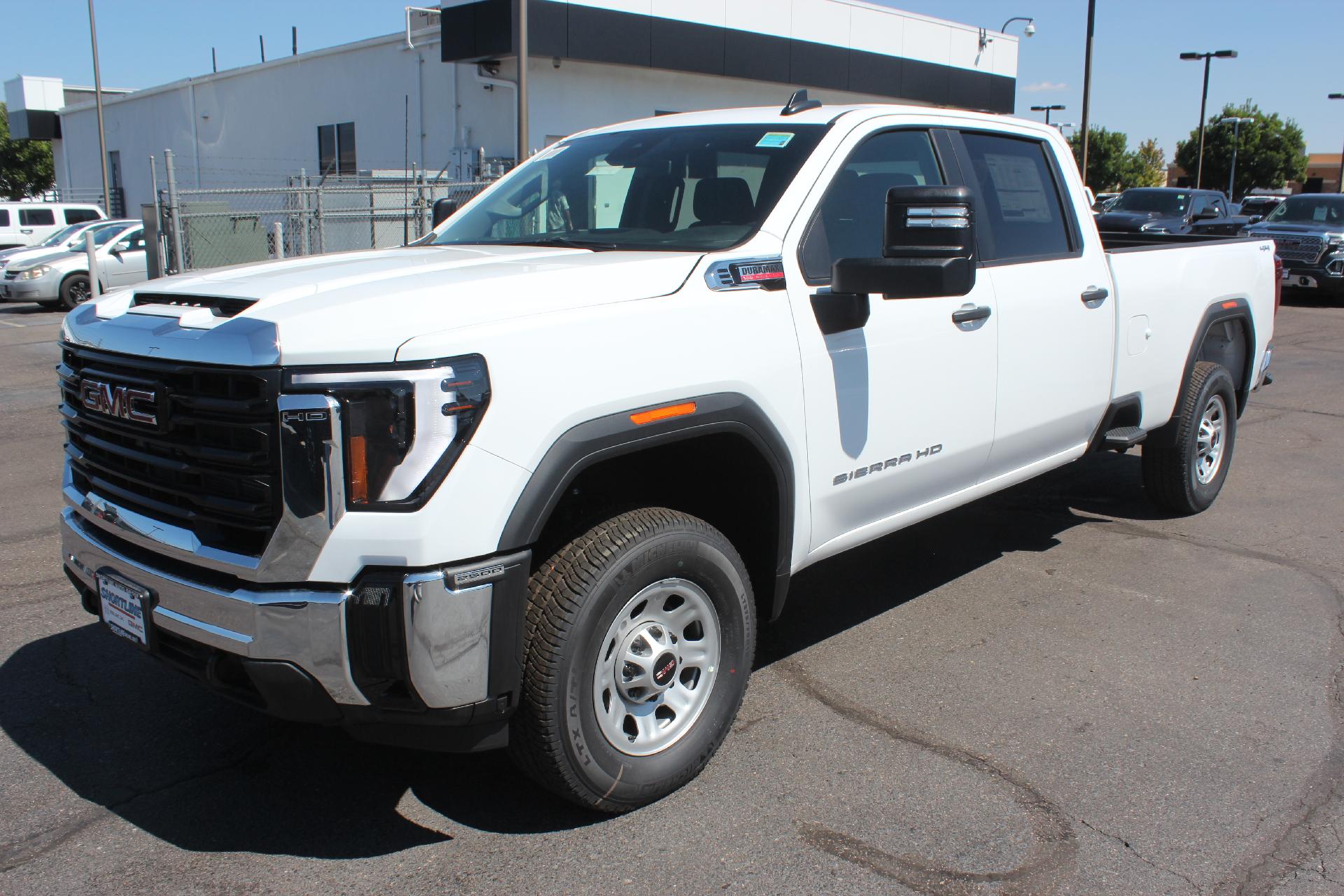2025 GMC Sierra 2500 HD Vehicle Photo in AURORA, CO 80012-4011