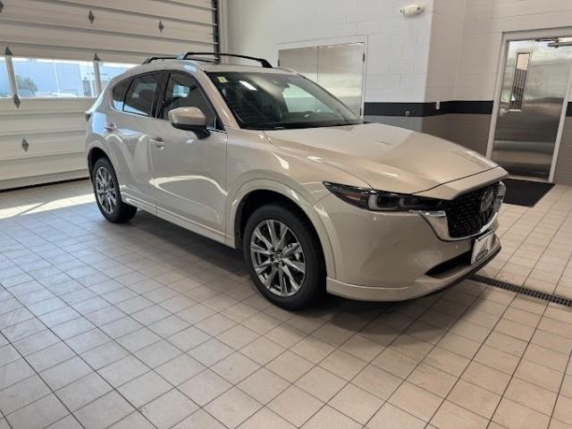 2025 Mazda CX-5 Vehicle Photo in Neenah, WI 54956