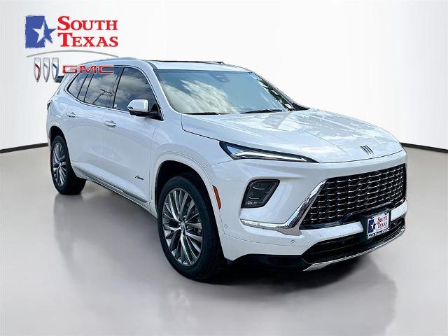 2025 Buick Enclave Vehicle Photo in McAllen, TX 78501