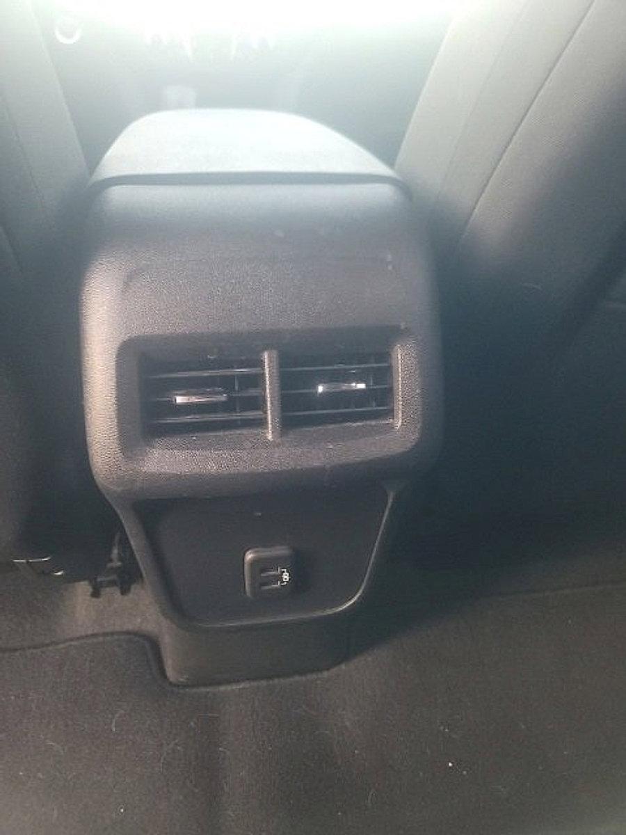 2022 Chevrolet Equinox Vehicle Photo in Harrisburg, PA 17111