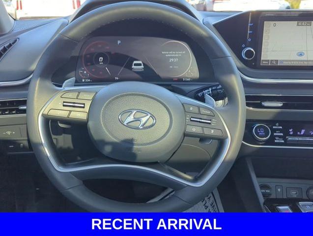 2020 Hyundai SONATA Vehicle Photo in Merrillville, IN 46410