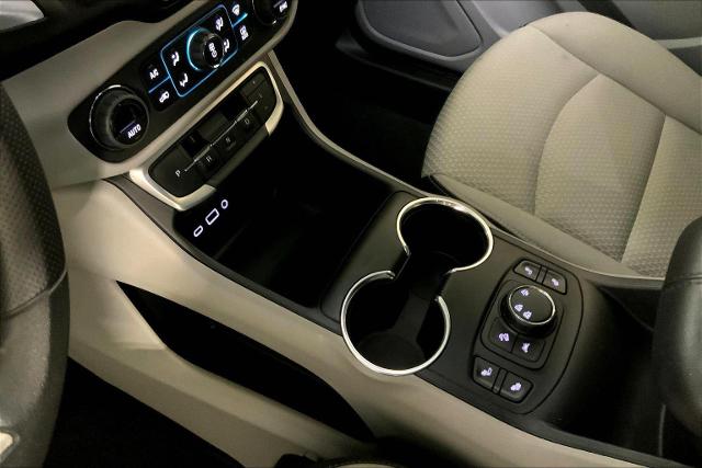 2023 GMC Terrain Vehicle Photo in KANSAS CITY, MO 64114-4545