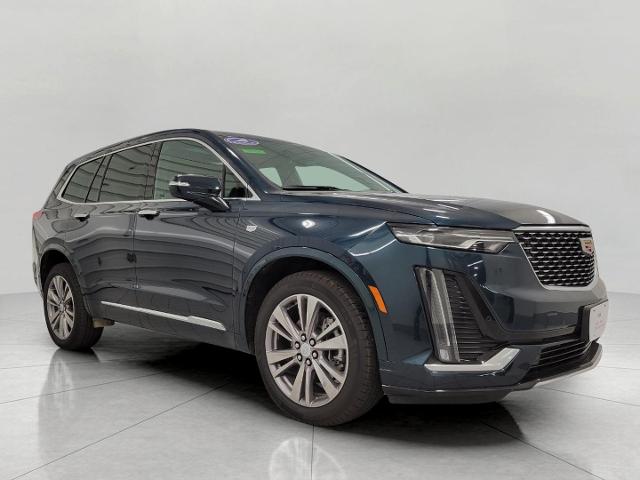 2025 Cadillac XT6 Vehicle Photo in NEENAH, WI 54956-2243