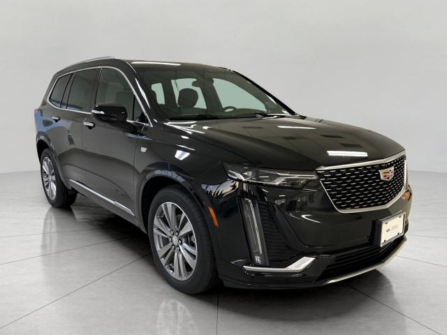 2025 Cadillac XT6 Vehicle Photo in MANITOWOC, WI 54220-5838