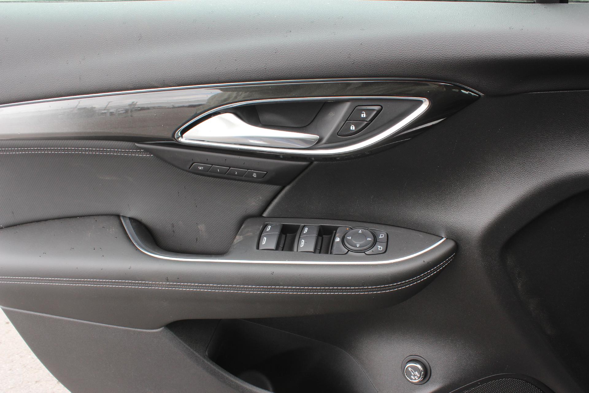 2025 Buick Envision Vehicle Photo in AURORA, CO 80012-4011
