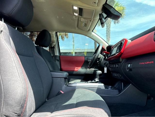 2019 Toyota Tacoma 4WD Vehicle Photo in Hinesville, GA 31313