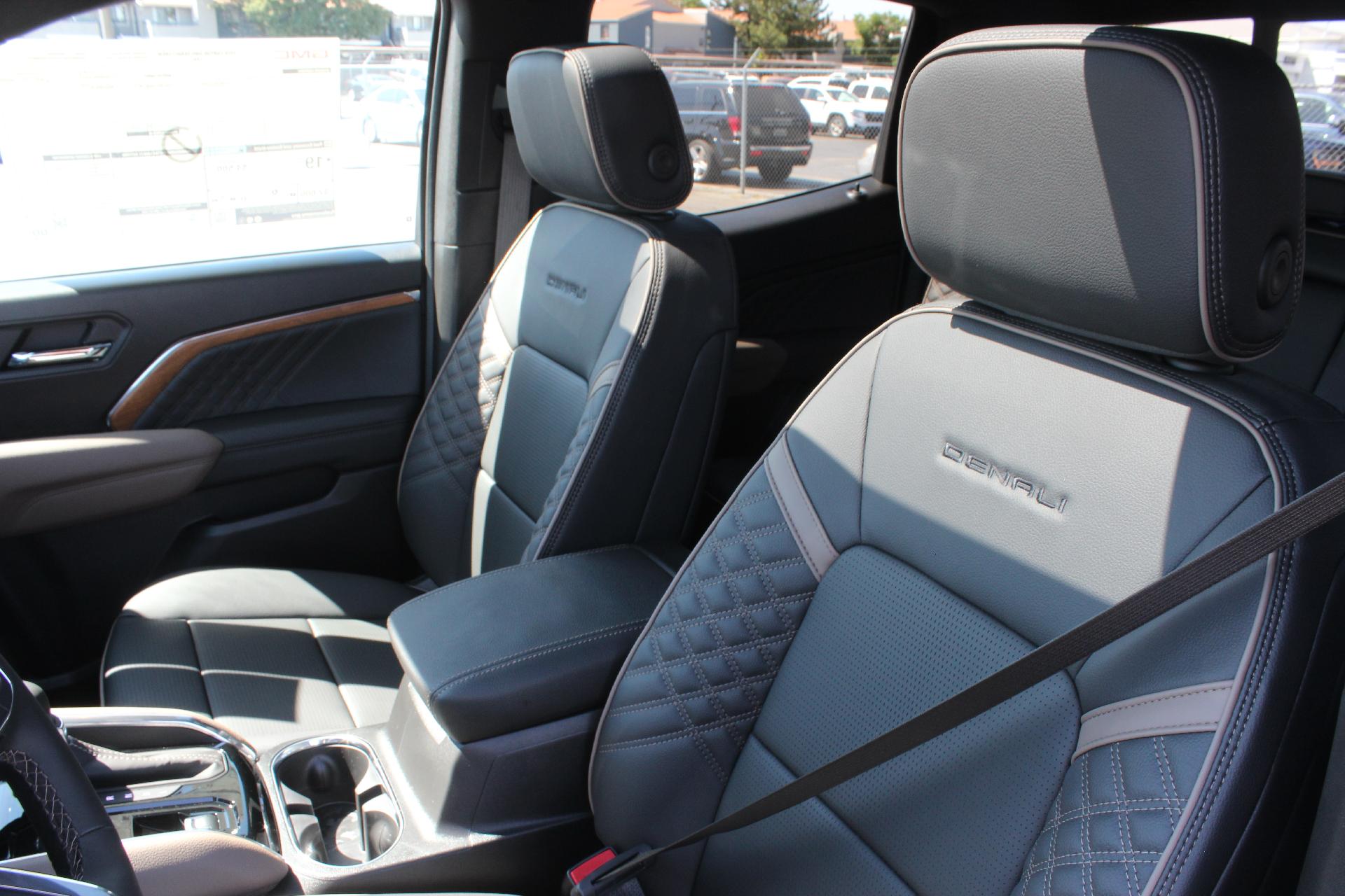 2026 GMC Canyon Vehicle Photo in AURORA, CO 80012-4011