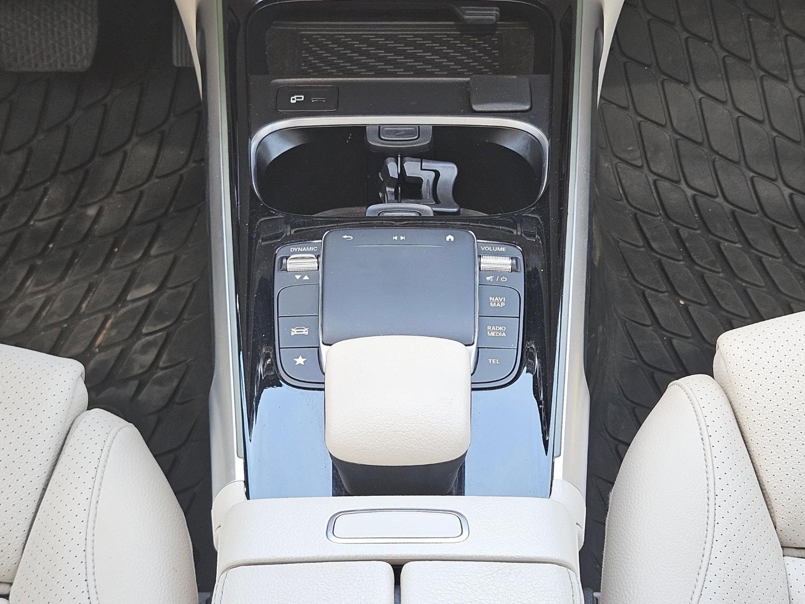 2022 Mercedes-Benz GLB Vehicle Photo in Seguin, TX 78155