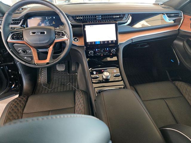 2024 Jeep Grand Cherokee L Vehicle Photo in Weatherford, TX 76087