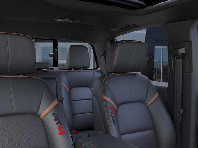 2026 GMC Canyon Vehicle Photo in DANBURY, CT 06810-5034