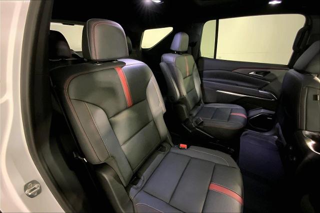 2024 Chevrolet Traverse Vehicle Photo in INDEPENDENCE, MO 64055-1314