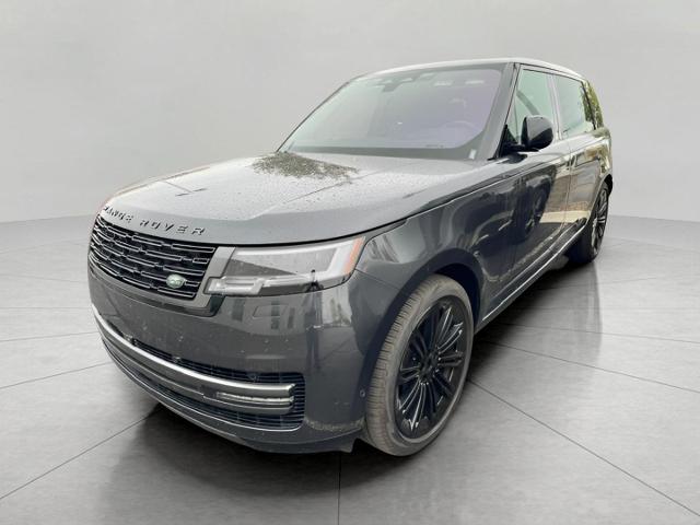 2023 Range Rover Vehicle Photo in Appleton, WI 54913