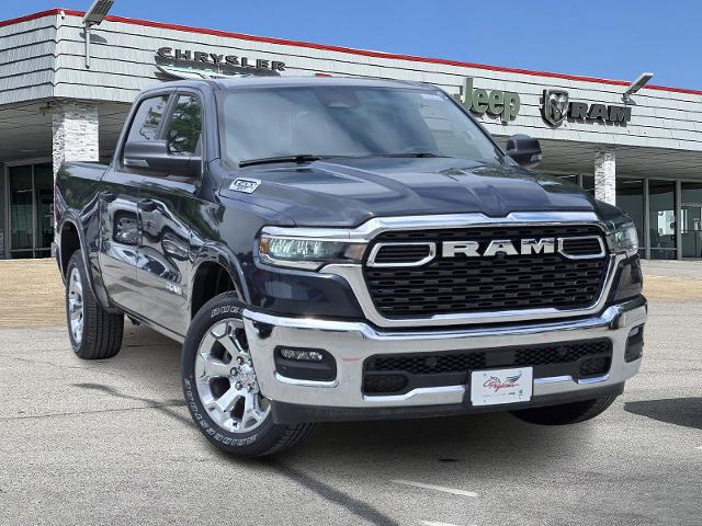 2025 Ram 1500 Vehicle Photo in Ennis, TX 75119-5114