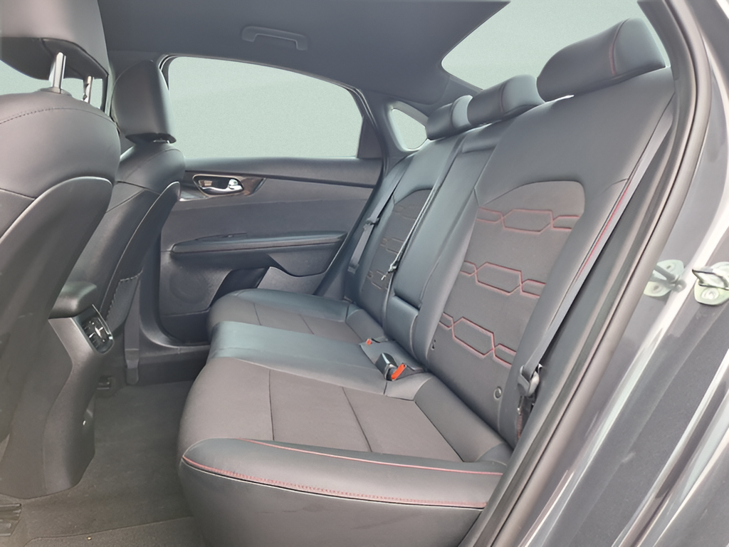 2023 Kia Forte GT - 11
