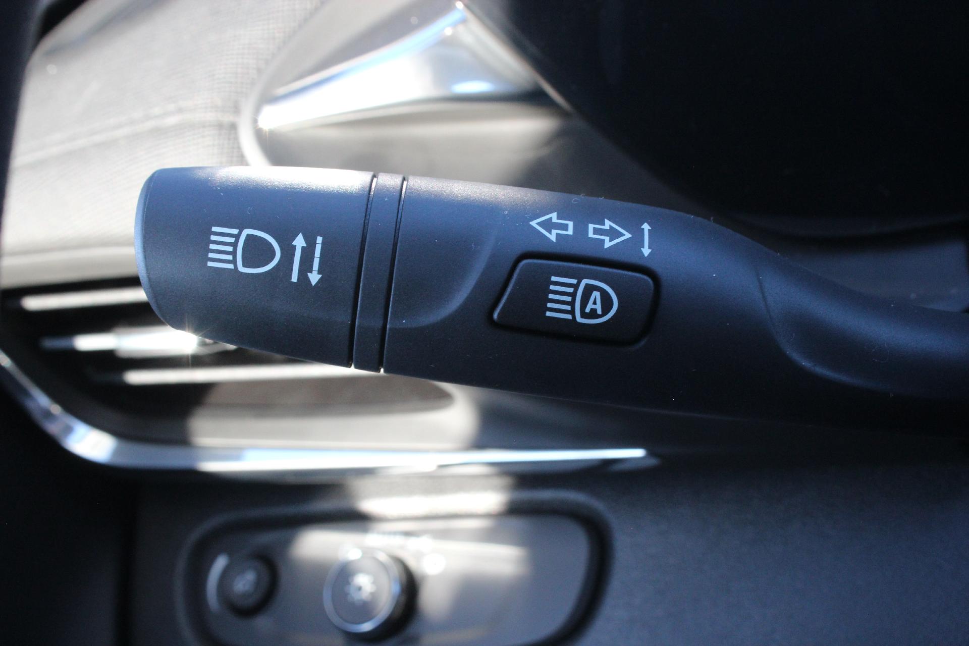 2025 Buick Envista Vehicle Photo in AURORA, CO 80012-4011