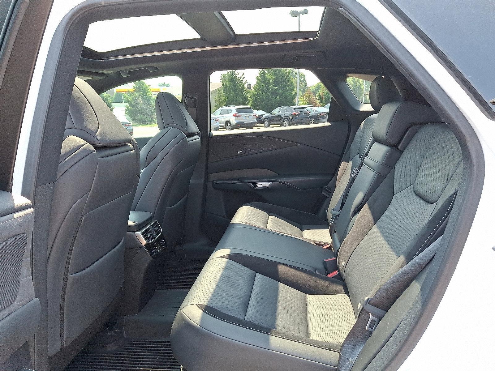2023 Lexus RX 500h Vehicle Photo in Trevose, PA 19053