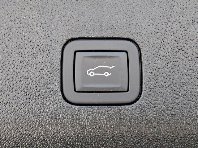 2024 Cadillac Escalade Vehicle Photo in DANBURY, CT 06810-5034