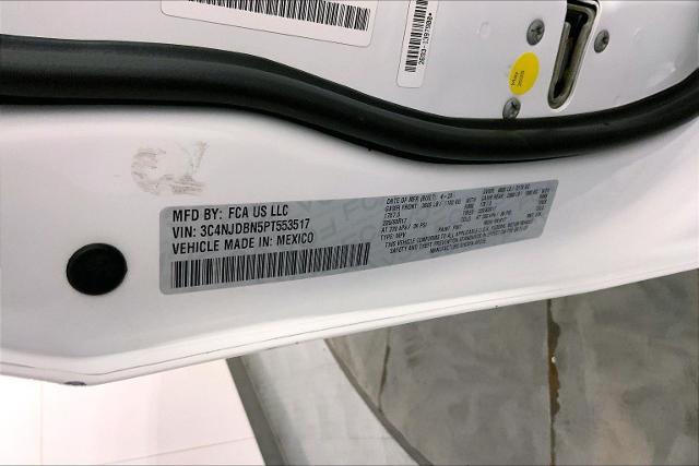 2023 Jeep Compass Vehicle Photo in KANSAS CITY, MO 64114-4502