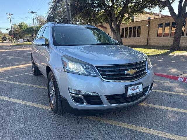 2017 Chevrolet Traverse Vehicle Photo in Ennis, TX 75119-5114