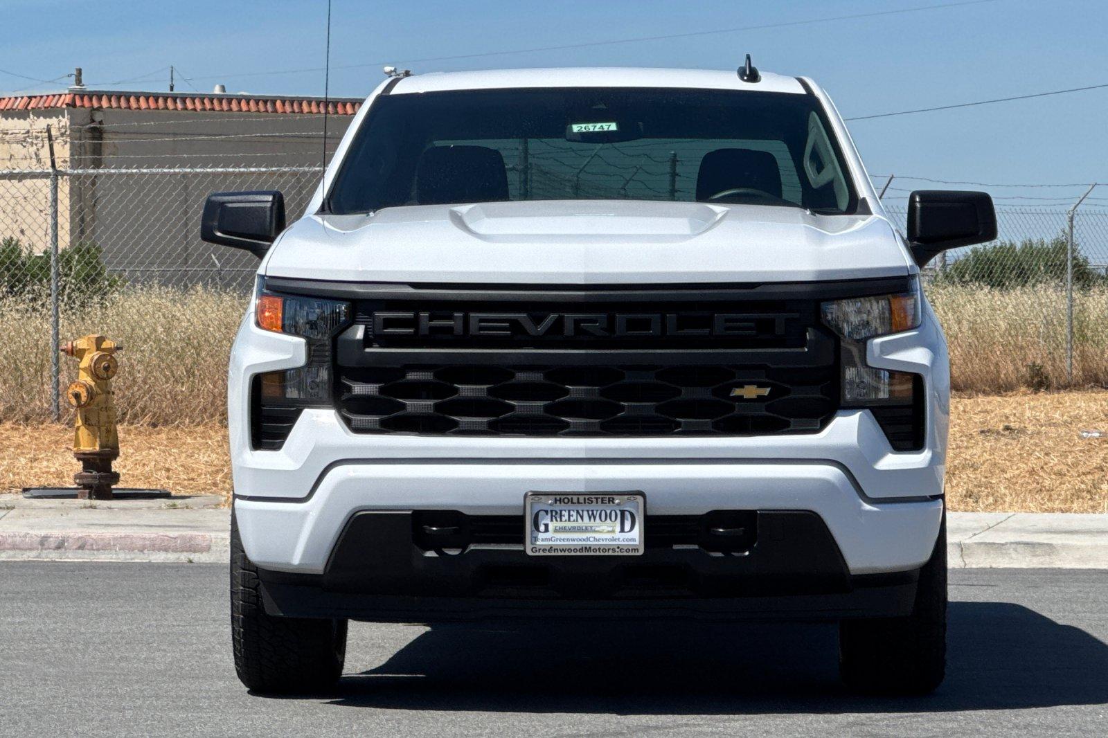 2026 Chevrolet Silverado 1500 Custom - Photo 9