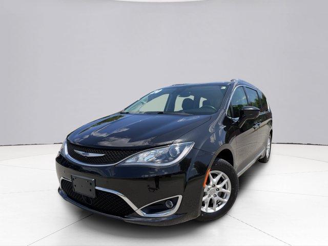 2020 Chrysler Pacifica Vehicle Photo in LEOMINSTER, MA 01453-2952