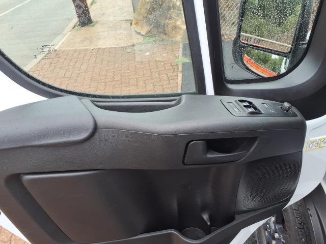 2023 RAM ProMaster 2500 photo 11 of 20