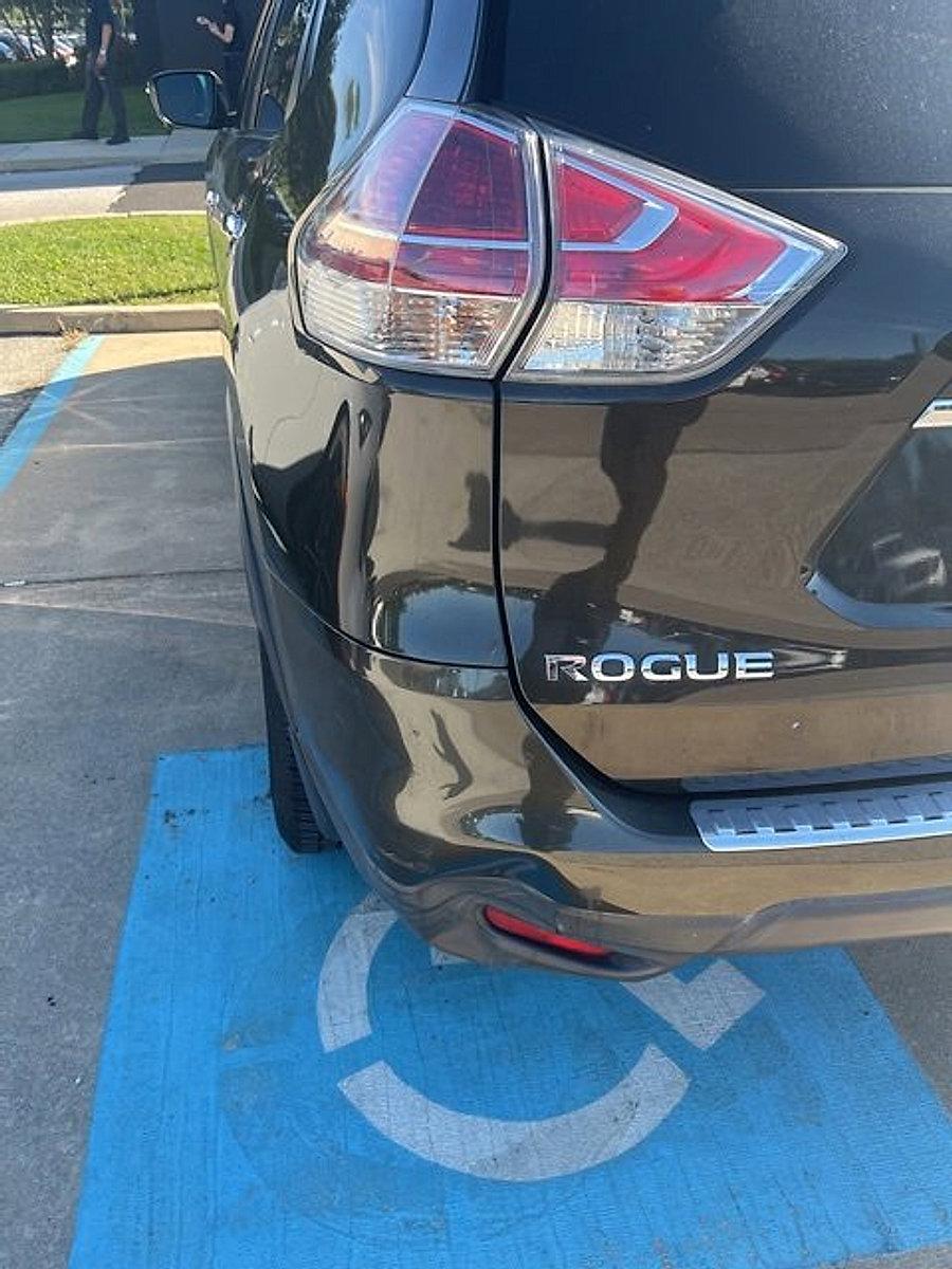 2016 Nissan Rogue Vehicle Photo in Trevose, PA 19053