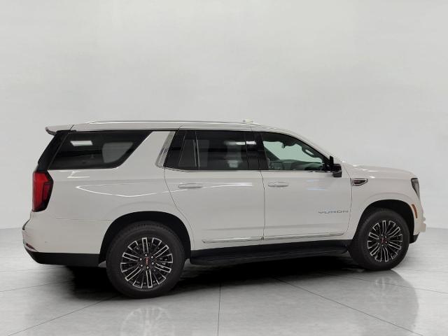 2025 GMC Yukon Vehicle Photo in NEENAH, WI 54956-2243